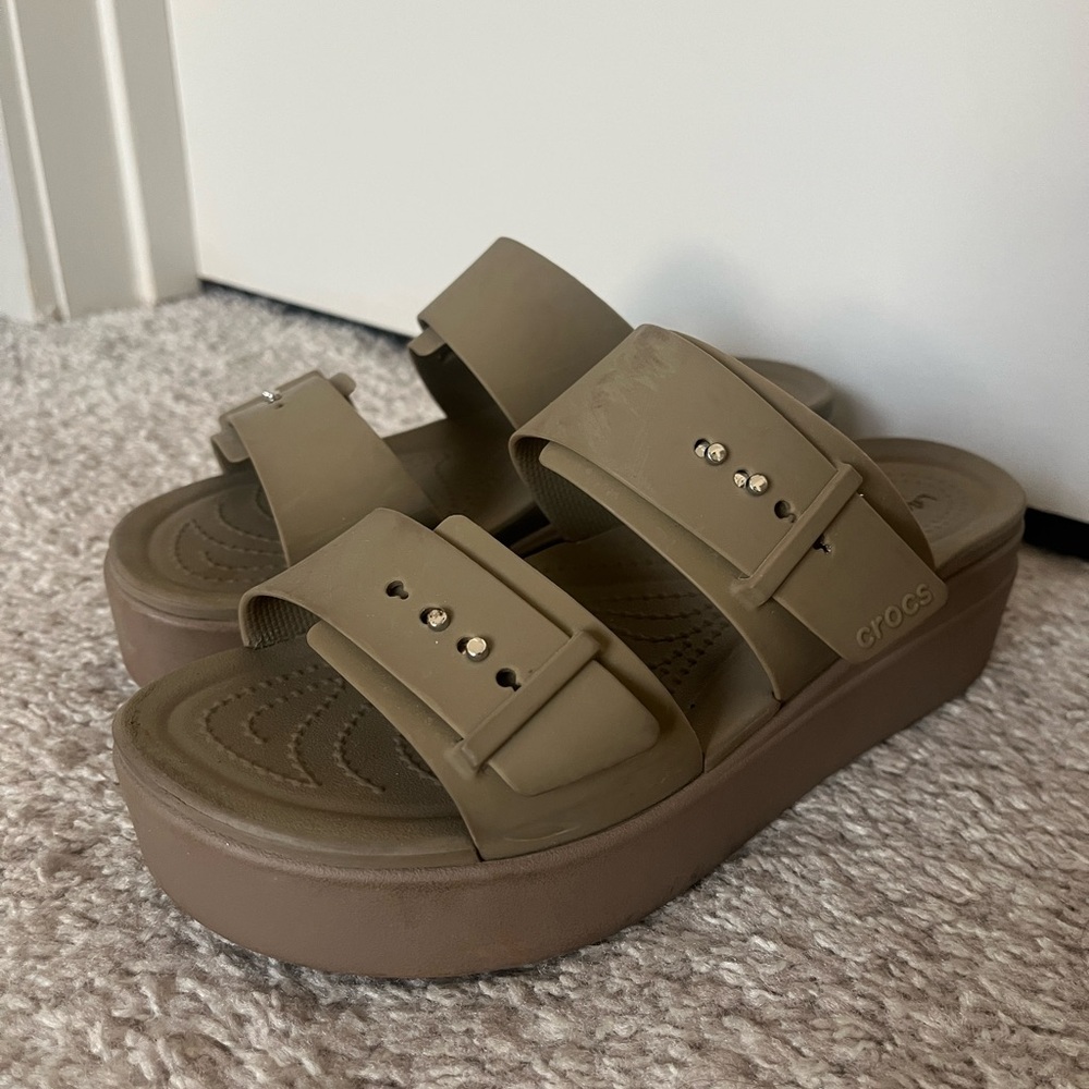 Crocs Platform Women’s Sandals